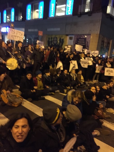 rabbi protest3