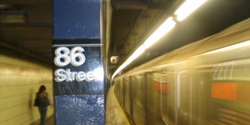 CONFIRMED: THE 86TH STREET SUBWAY STATION IS EAR-SPLITTINGLY LOUD