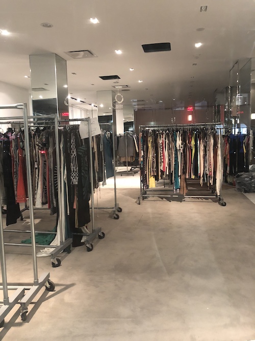 West Side Rag » Openings & Closings: Il Gatto Nero, Cashmere Store, 260 Sample Sale, New York ...