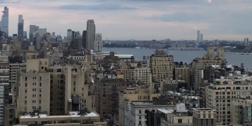 Monday Bulletin: Boy Catches Fish With Bagel, Nadler Debates Challengers, Missing Some Local Bars