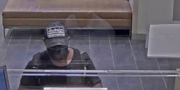 Bank Robber Flees With Nearly $4,000 From Chase Branch on Broadway and 95th