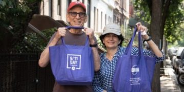 Bring Joy to an Older Neighbor Through DOROT’s 9/11 Day of Service Package Delivery