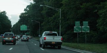 Photograph by formulanone via wikimedia.