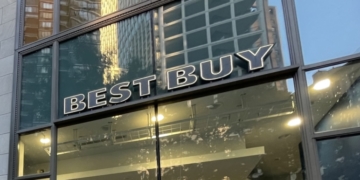 Openings and Closings: Best Buy, Morning Goods, URvet Care, dntl bar, SAPPS, Sushi of Gari, Royal Opticians
