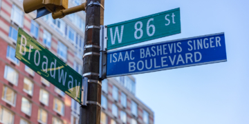 Isaac Bashevis Singer Boulevard: Like Its Namesake, at the Center of the Upper West Side
