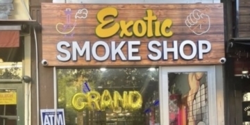 Exotic Smoke Shop on 83rd and Columbus Robbed Again