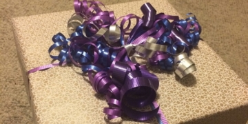 A Delightful Early Christmas Gift From a Talented Neighbor; Do Open!