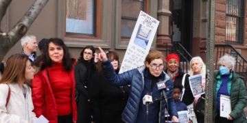 Neighbors Protest Against 83rd Street Safe Haven; ‘We Have a Right to Speak About Safety Concerns’