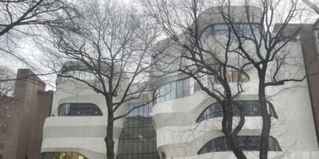 Openings and Closings:  Richard Gilder Center; NYU Langone Health; Bed Bath & Beyond; Getir; DiDi Dumpling; Starbucks; Pier i Cafe