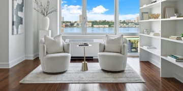 Alive at Clive’s: See Inside the Record Mogul’s UWS Condo on the Market for $6.3 Million