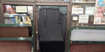 UWS Family Market Broken Into Overnight, Door Shattered: ‘My Heart Skipped a Beat’