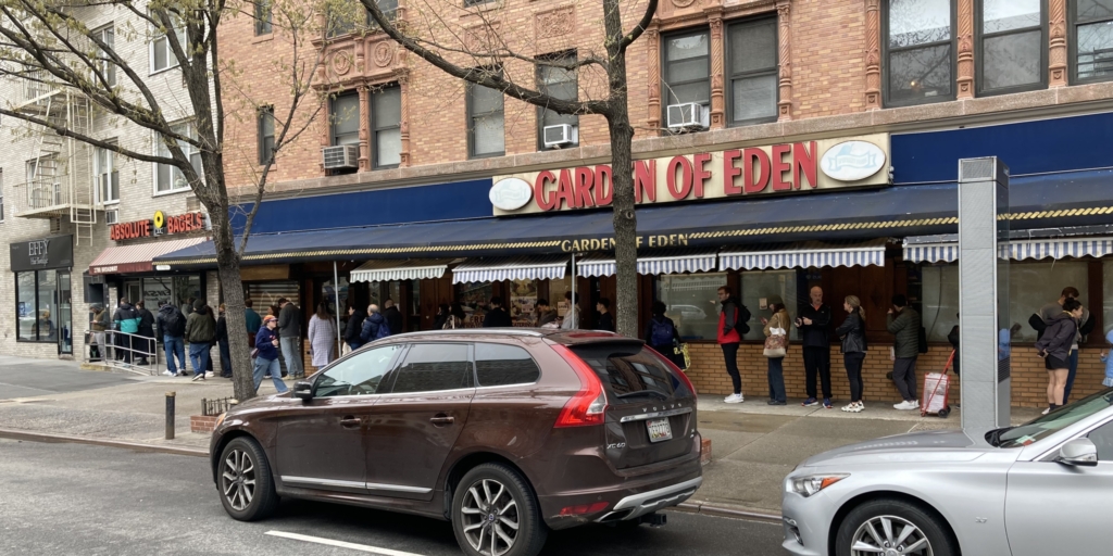 UWS' Absolute Bagels Line Changes Direction