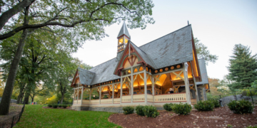 A Hidden Gem: My Surprising Discovery Inside Central Park