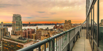 Sunset Views Over the Hudson River