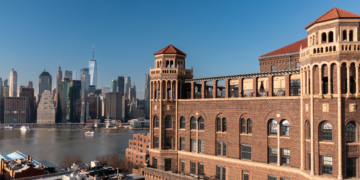 Explore The Possibilities at The Watermark at Brooklyn Heights