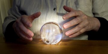 Weekend Column: The World War I Fortune Tellers on the Upper West Side