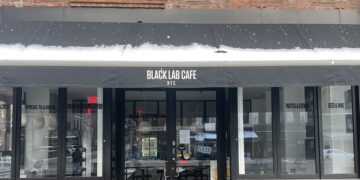 Openings & Closings: Black Lab Cafe; Vuori; Izzy’s Smokehouse; Yasouvlaki; SLT; Frame; Shah’s