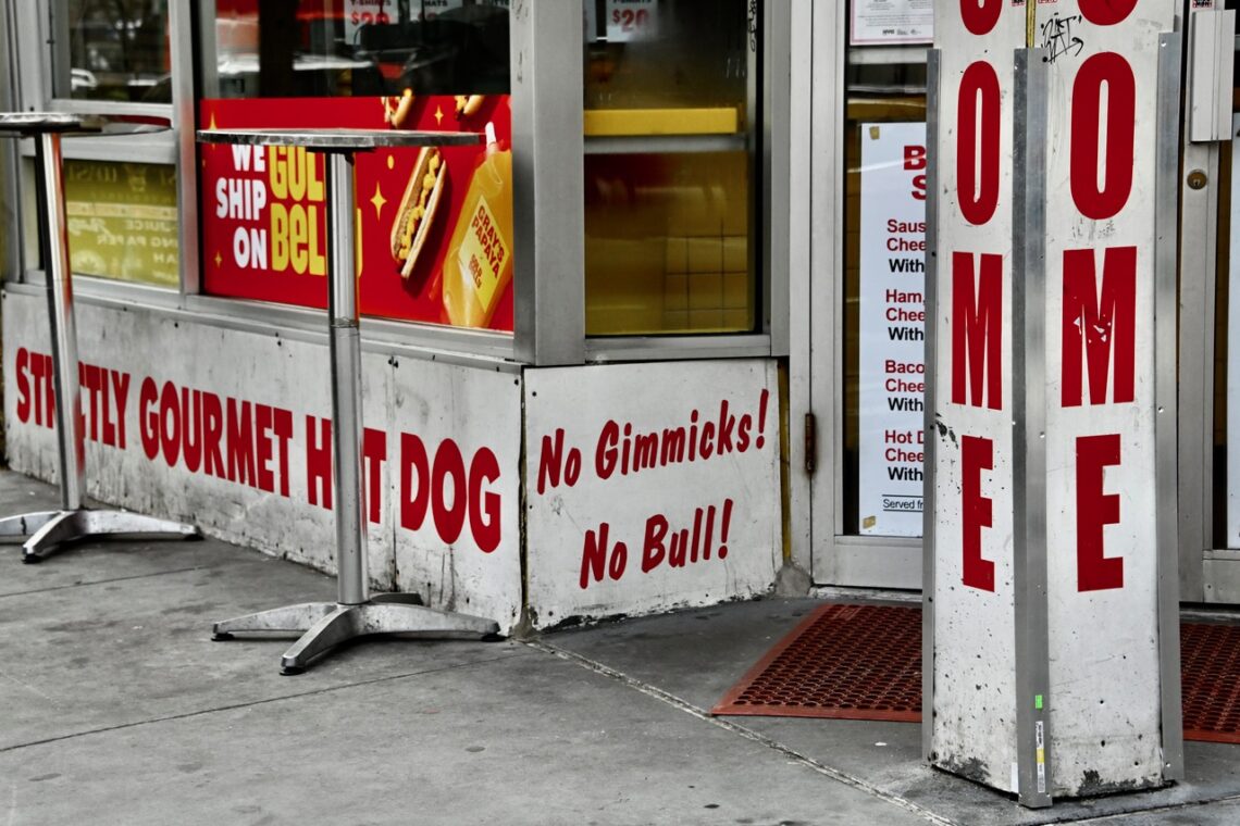 Throwback Thursday: UWS Signs and Storefronts of the 1970s and 80s