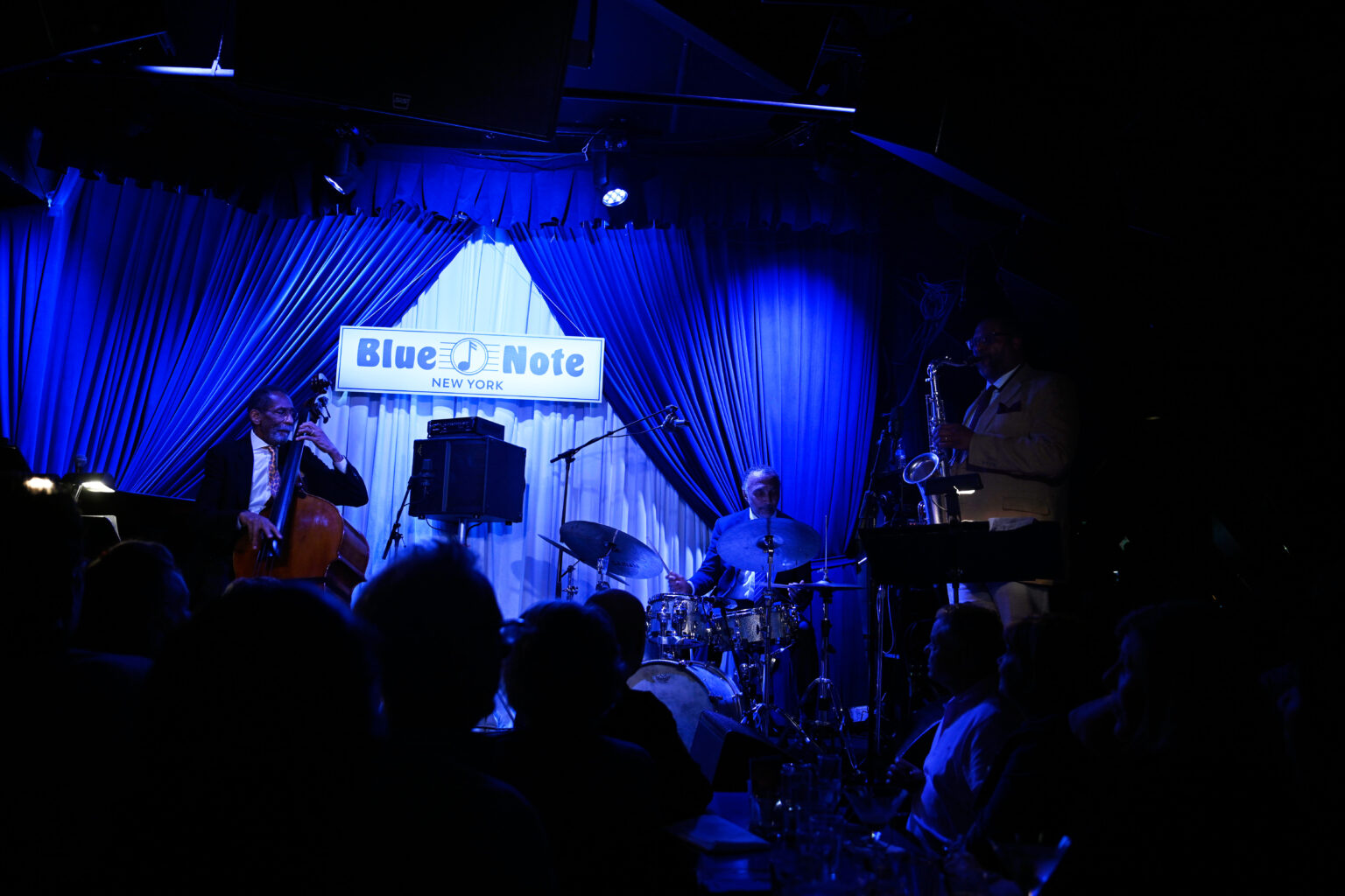 Carter's Note At 88, Ron Carter, Jazz Legend and Upper West Sider, Still Finds New Notes