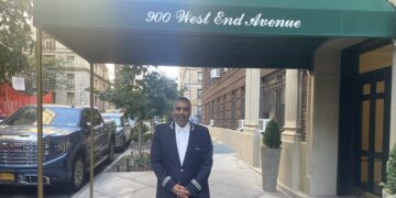 Farewell to a Beloved UWS Doorman; ‘He’s Looked After Me in a Way I Could Never Have Expected’