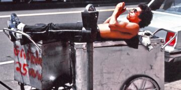 Throwback Thursday: Smokers on the UWS in the 1970s and 80s, Part 2