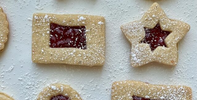 From 16 Pies to 10,000 Cookies: UWS Tradition Powers a Community Thanksgiving Feast