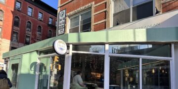 Openings & Closings: Telio’s; Saperavi; Runaway Poppy; Blank Street Coffee; The Cashmere Sale; Pressed Juicery; Playground Prep