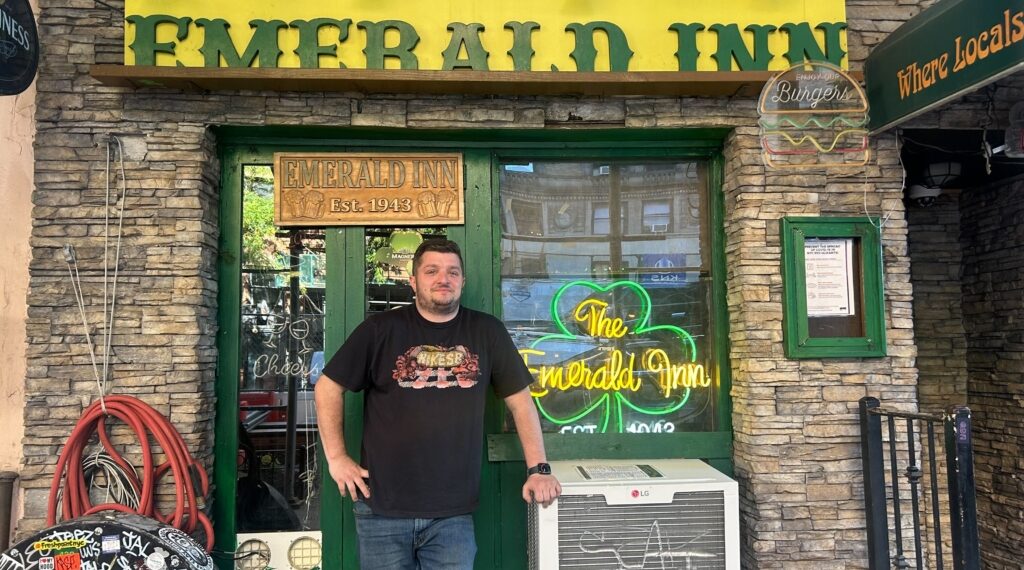 82-Year-Old Upper West Side Bar Will Permanently Close