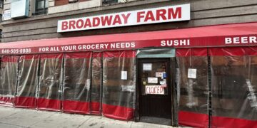 UWS Broadway Farm Grocery Store is Fully Closed, But Unclear For How Long