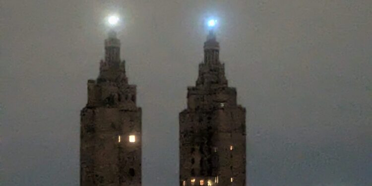 The Iconic UWS San Remo Building’s Lights Are No Longer the Same Color