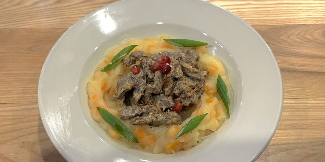 Here’s the UWS Dish: Sipsteria’s Beef Stroganoff