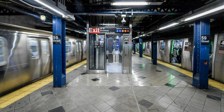 New Elevator Opens Within Major Upper West Side Train Station
