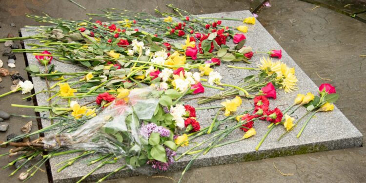 UWS Commemoration of the Warsaw Ghetto Uprising Takes Place in Riverside Park