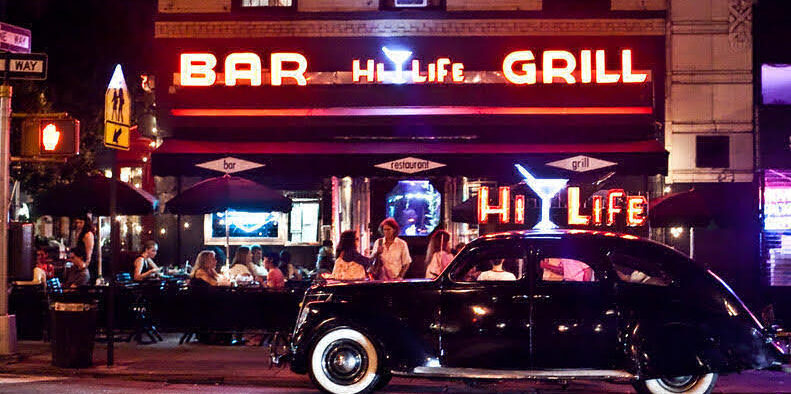 Storied UWS Bar Celebrating 35th-Anniversary With Free Drinks: What to Know