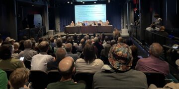 UWS Community Board Votes To Support New 72nd Street 2-Way Bike Lane at Lively Meeting