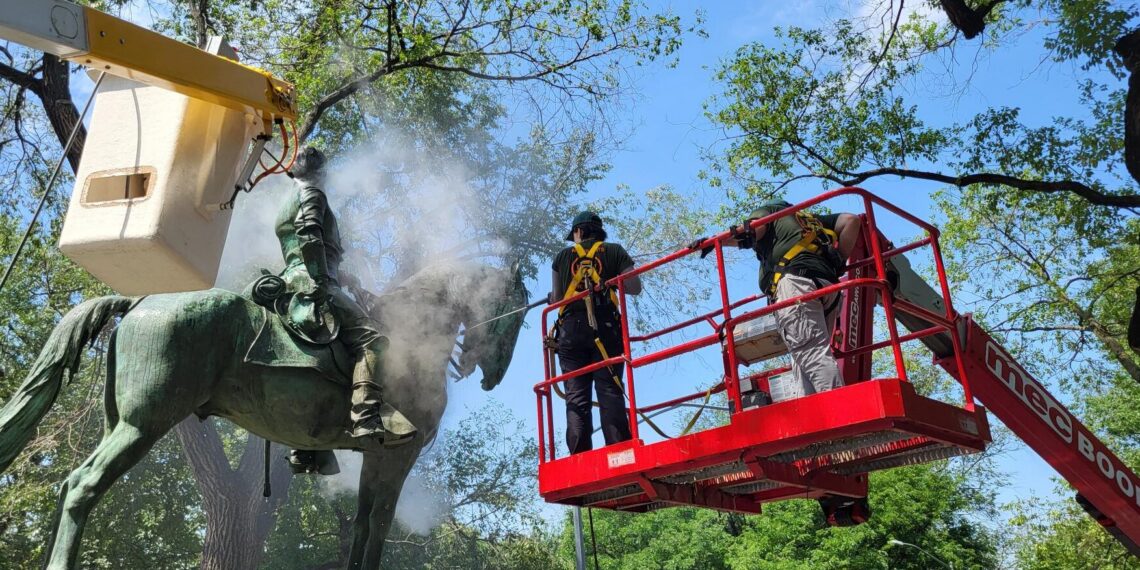 Blowtorches, Steam and a Giant Lift: UWS Monument Gets First Major Conservation in 22 Years