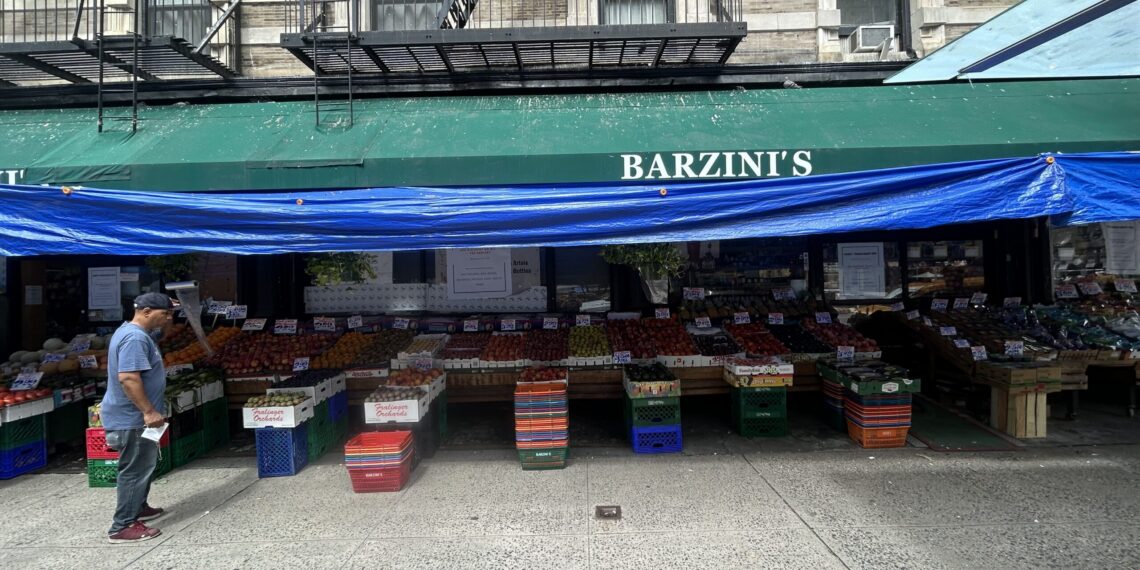 Barzini’s, Longtime UWS Grocery Store, to Permanently Close at End of Month: Employee Says