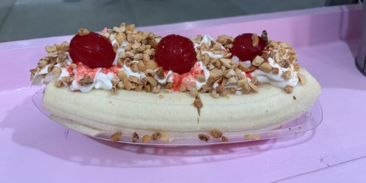 Here’s the UWS Dish: Trudy’s Banana Split