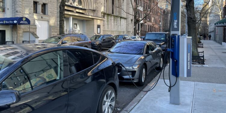 Seven New Public Electric Vehicle Chargers Planned for the UWS: Here’s Where
