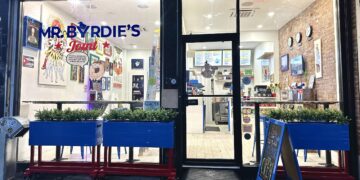 Openings & Closings: Mr. Byrdie’s Joint; Canine Puppy Cuts; Doughnut Plant; Friedmans; Trader Joe’s