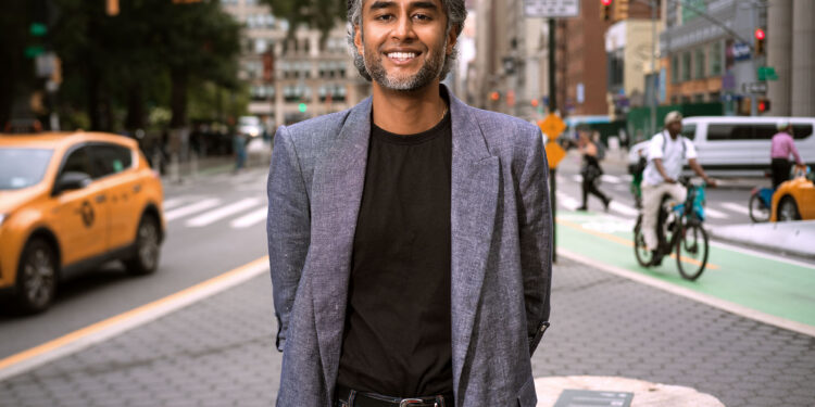 Holistic Psychiatrist on the UWS Prioritizes Your Life Story, Not a Diagnosis