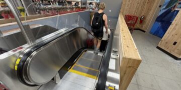 2 People Hospitalized ‘Due to an Escalator’ at Upper West Side Trader Joe’s: FDNY